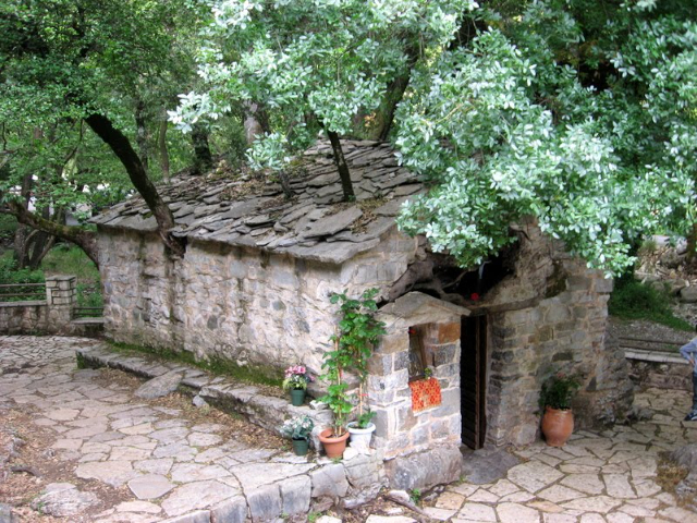 St. Theodora's Chapel: A Miracle of Nature and Faith - Epar.Od. Megalopolis - Vasta | Secret World Trip Planner