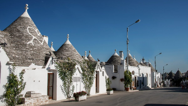 Monti okrug - Alberobello | Secret World Trip Planner