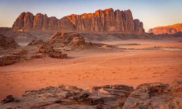 L'inseguimento nel deserto di John Wick: Lo straordinario Wadi Rum in Giordania". — Wadi Rum Reserve