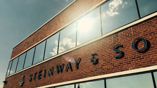 La fabbrica di pianoforti Steinway - Queens | Secret World Trip Planner
