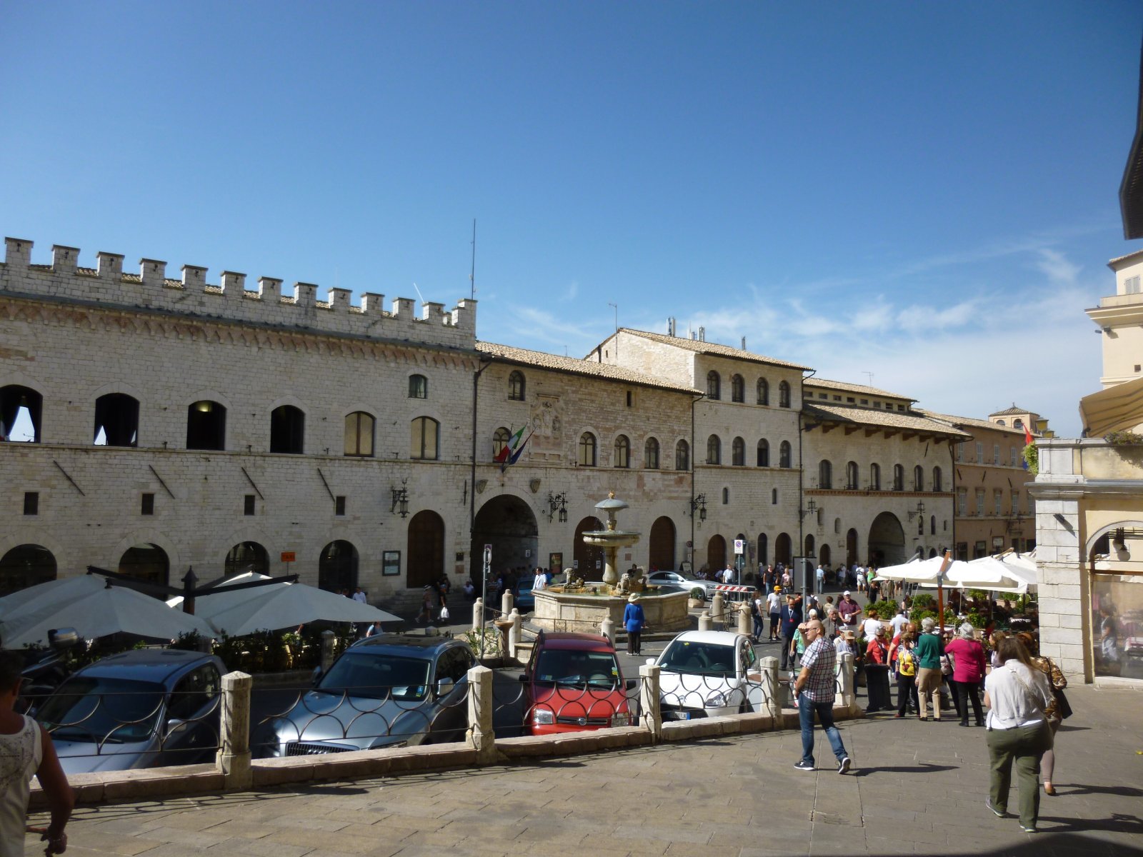 Asisko, gutxi harribitxia San Frantzisko - Assisi | Secret World Trip Planner