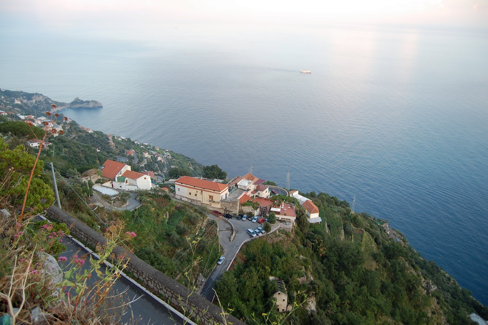 Mate Saka Katresnan, Ing Furore - 84010 Furore SA | Secret World Trip Planner