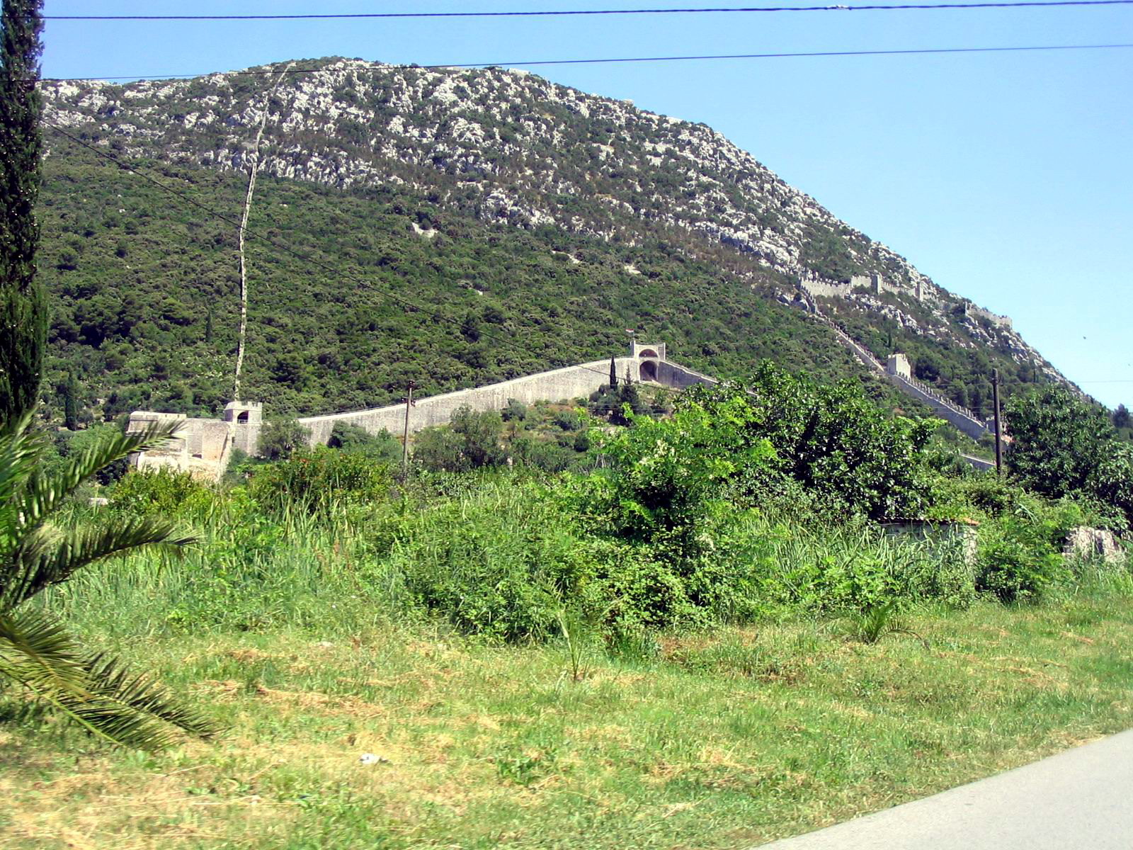Ston: the longest fortified wall in the world - Secret World - Stagno | Secret World Trip Planner