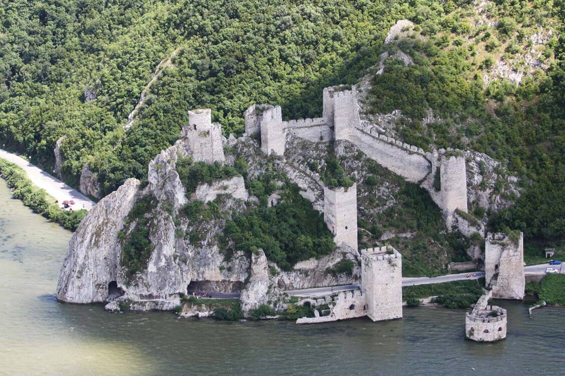 Golubac Fortress is one of the best preserved medieval fortresses in Europe — Golubac