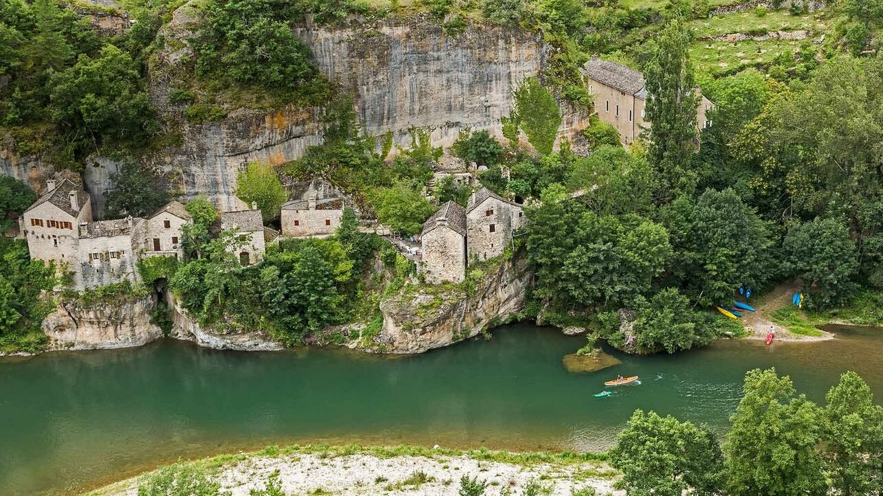 Castle Castelbouc - Sainte-Énimie | Secret World Trip Planner