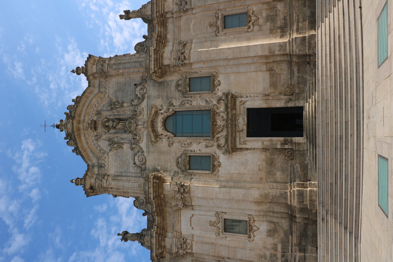 Matera: चर्च के सेंट फ्रांसिस के Assisi - Matera | Secret World Trip Planner
