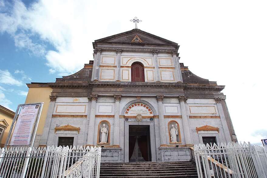 Avellino: katedral af Assumption - Avellino | Secret World Trip Planner