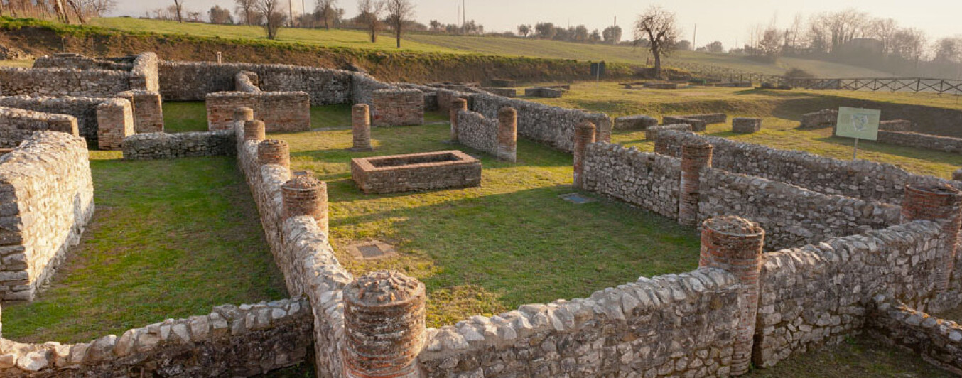 Colonia romană antică Abellinum - Atripalda | Secret World Trip Planner