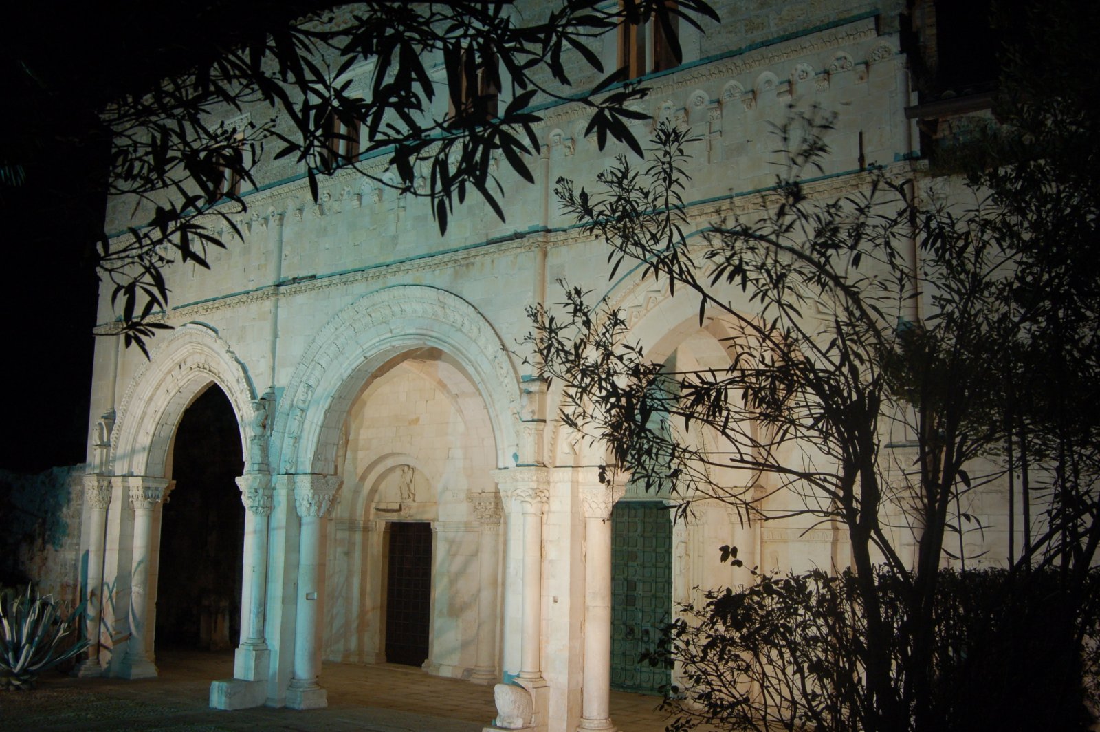 Abruzzo | Abbey of San Clemente in Casauria - San Clemente | Secret World Trip Planner