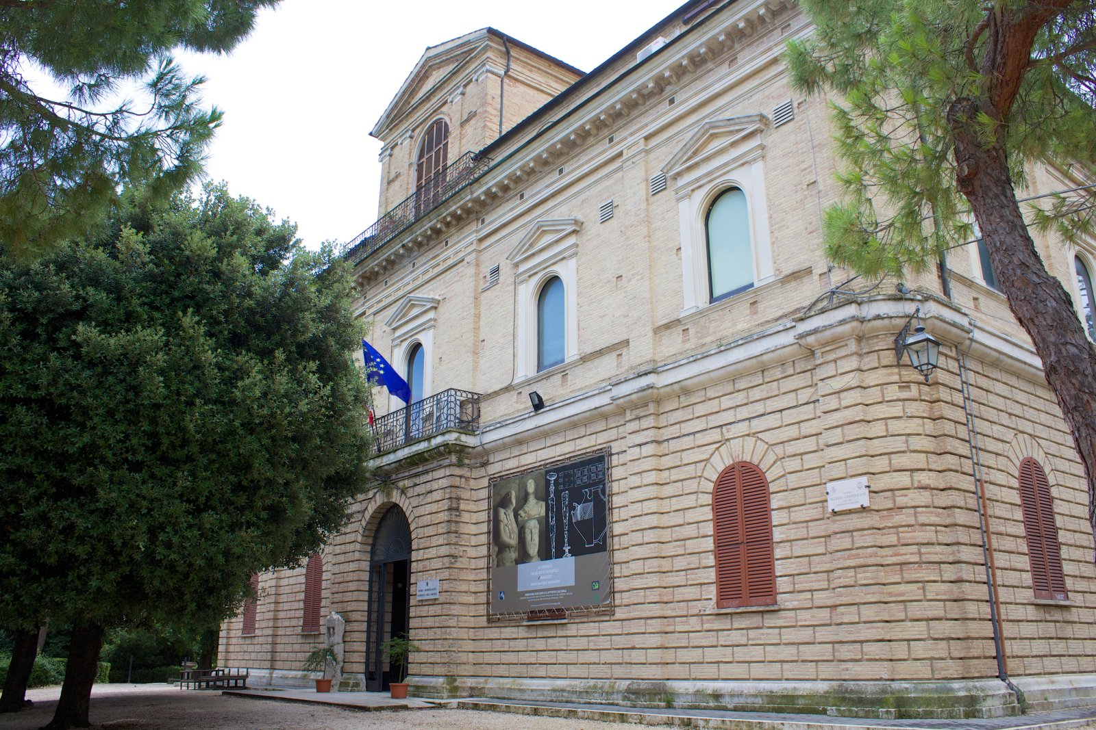 Chieti | Villa Frigerj Museum - Chieti | Secret World Trip Planner