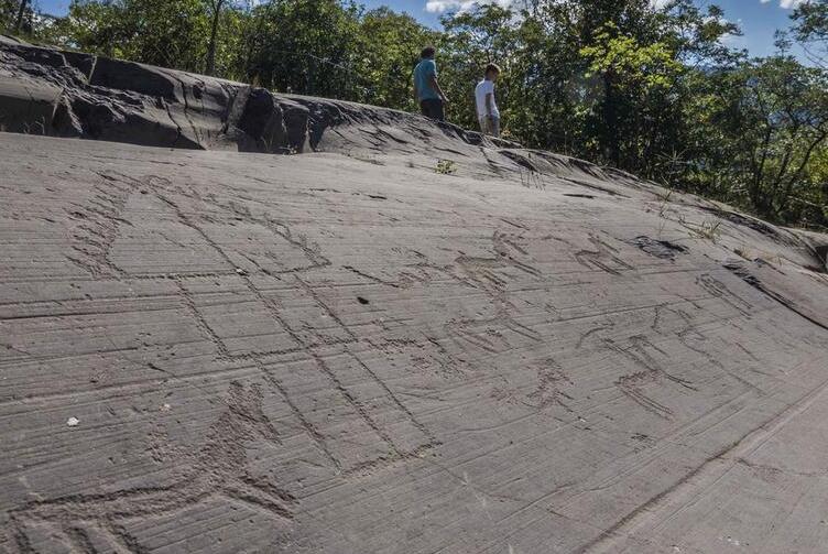 Rock Carvings National Park -Val Camonica — Capo di Ponte