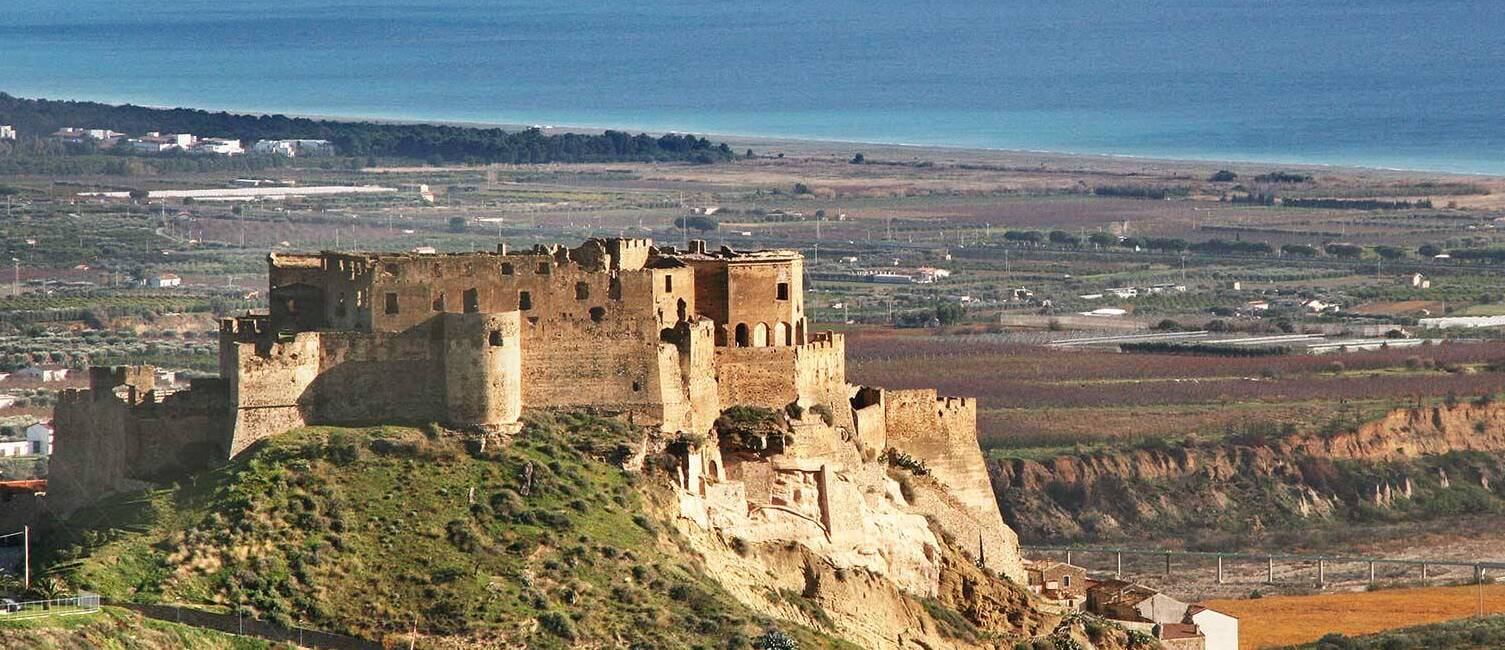 Suabia Castelo de Rocca Imperiale - Rocca Imperiale | Secret World Trip Planner