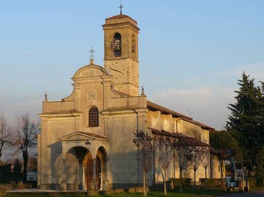 Die Pfarrkirche von Cavernago - Cavernago | Secret World Trip Planner