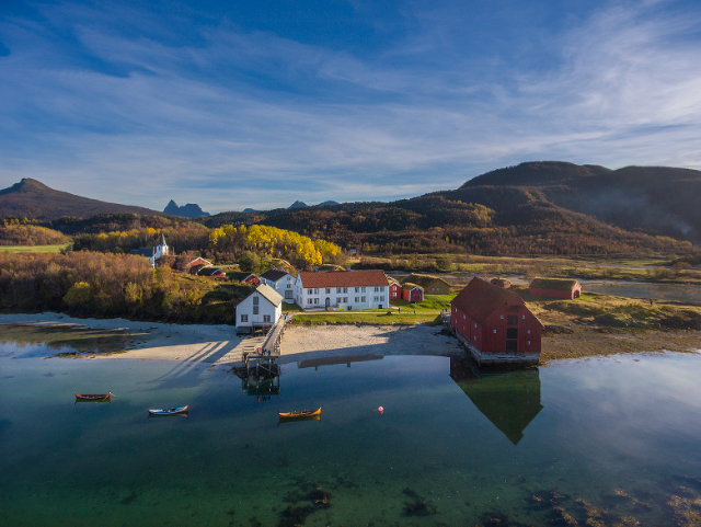 Alter Handelsposten Kjerringøy - Fylkesveg 571 | Secret World Trip Planner