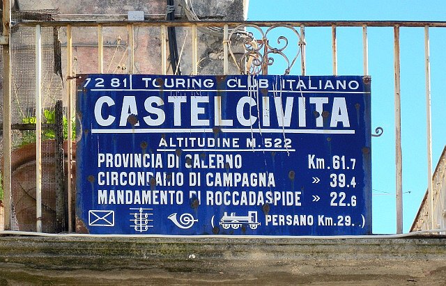 Cilento / Caves of Castelcivita - Castelcivita | Secret World Trip Planner