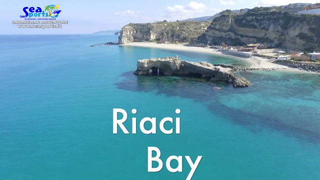 Bucht von Riaci - Santa Domenica | Secret World Trip Planner