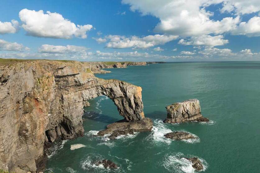Pembroke | The Green Bridge of Wales — Pembrokeshire Coast Path