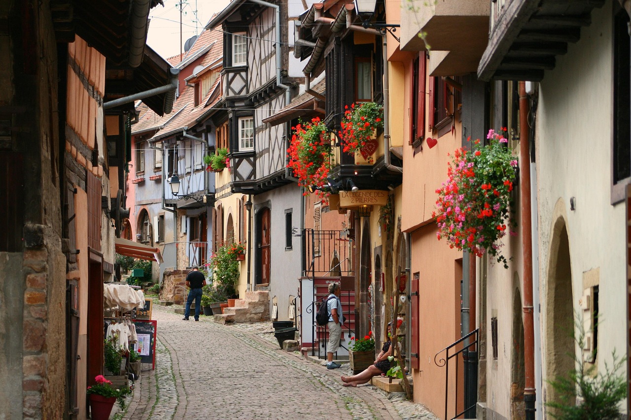 Eguisheim | Der Geburtsort des Weinbaus im Elsass - Eguisheim | Secret World Trip Planner