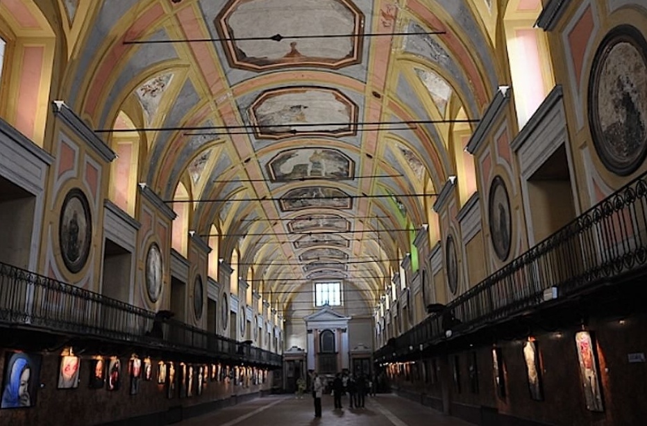 Monumental komplek saka Santa Maria della Pace - Napoli | Secret World Trip Planner