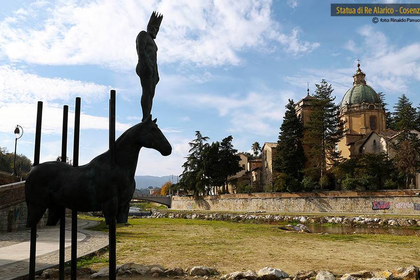 Cosenza र पौराणिक कथा को Alarico - Cosenza | Secret World Trip Planner