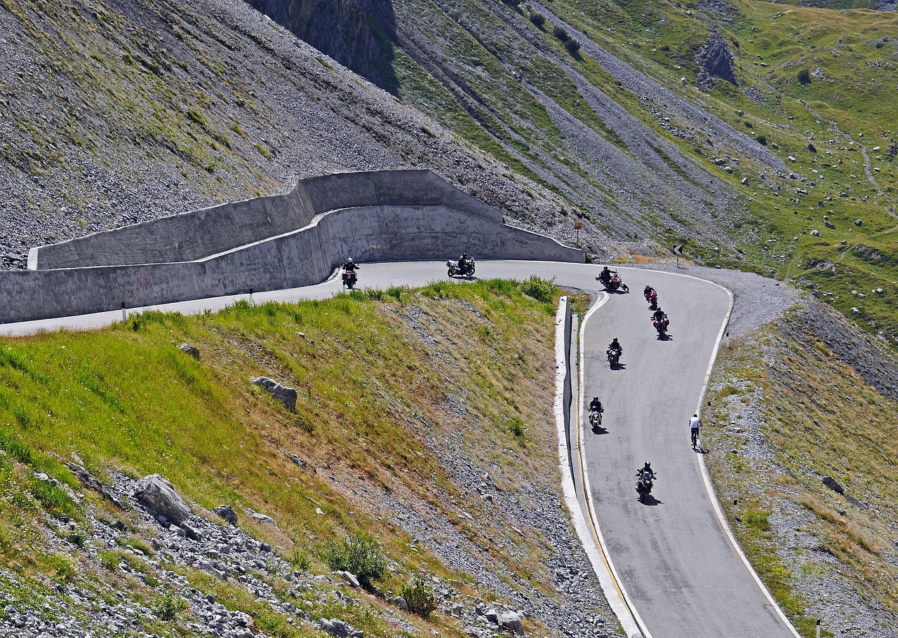 Incastonata tra i prati d'alta quota: la Baita Segantini - Passo Rolle | Secret World Trip Planner