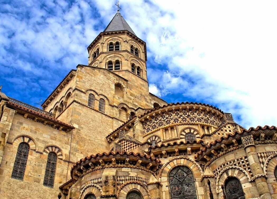 Basilique Notre Dame du Port — Clermont-Ferrand