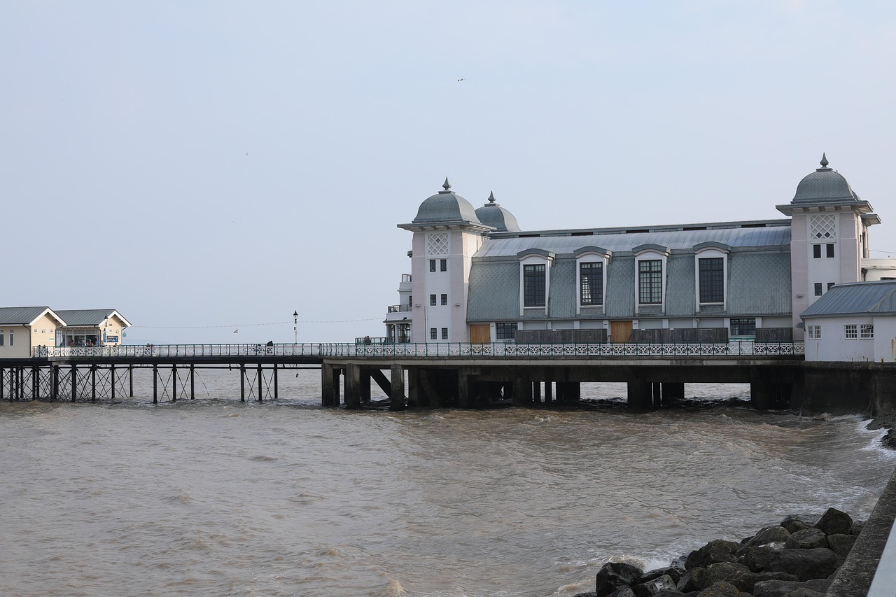 Penarth: A Beach Resort since Victorian times - Penarth | Secret World Trip Planner