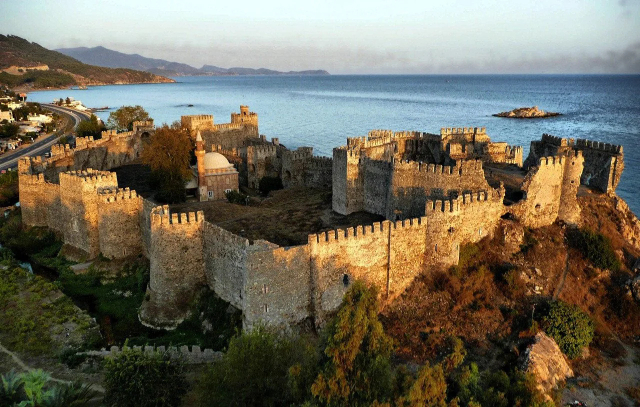 Mamure Castle, - İskele | Secret World Trip Planner