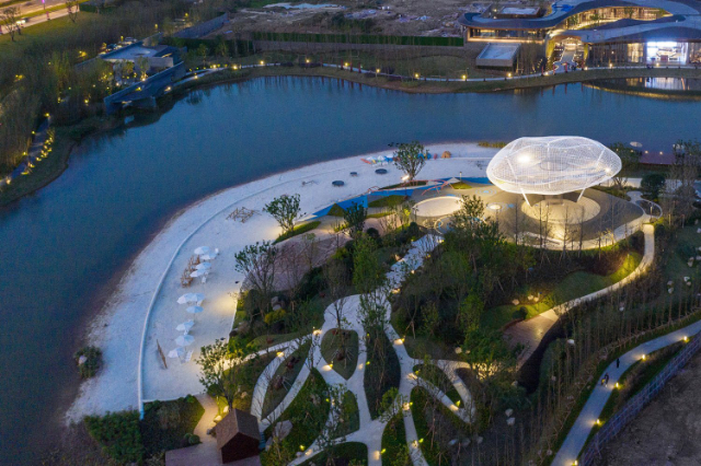 Tianfu Park - Chengdu | Secret World Trip Planner