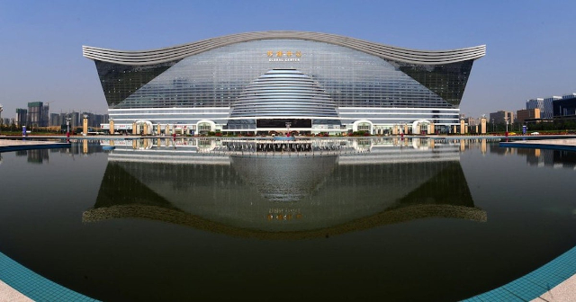 Global Center, the biggest building in the world - Cheng Du Shi | Secret World Trip Planner