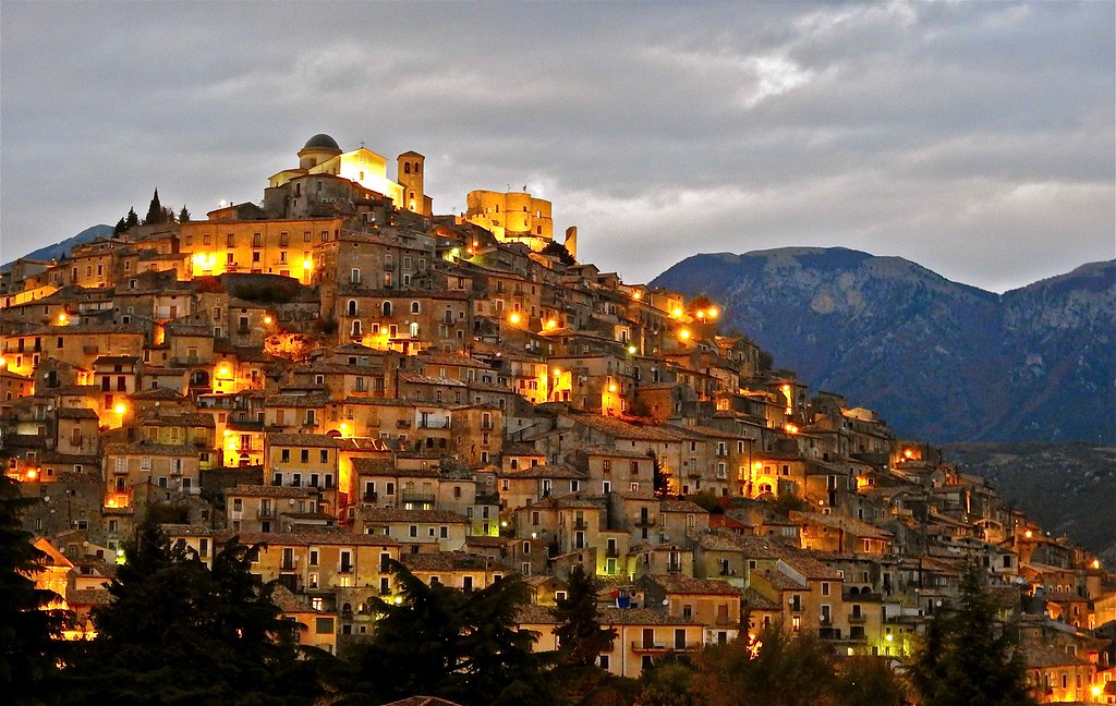 Morano Calabro, Pollino jõulusõim - Morano Calabro | Secret World Trip Planner