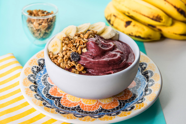 Açaí auf Tigela - Abraão | Secret World Trip Planner