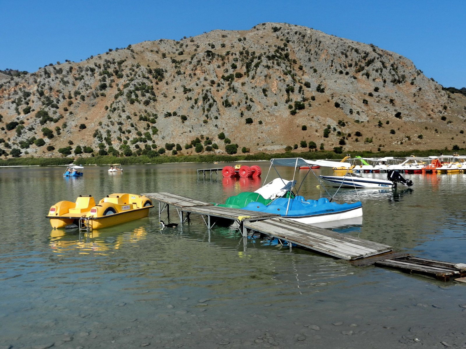 Kournas-See auf der Insel Kreta - Курна | Secret World Trip Planner