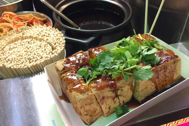 Frittierter Stink-Tofu - Taipeh — Taipei