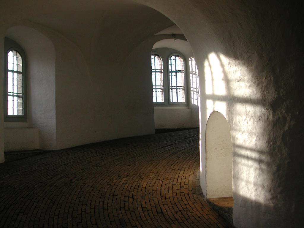 Der Rundturm ist das älteste Observatorium in Europa - København | Secret World Trip Planner
