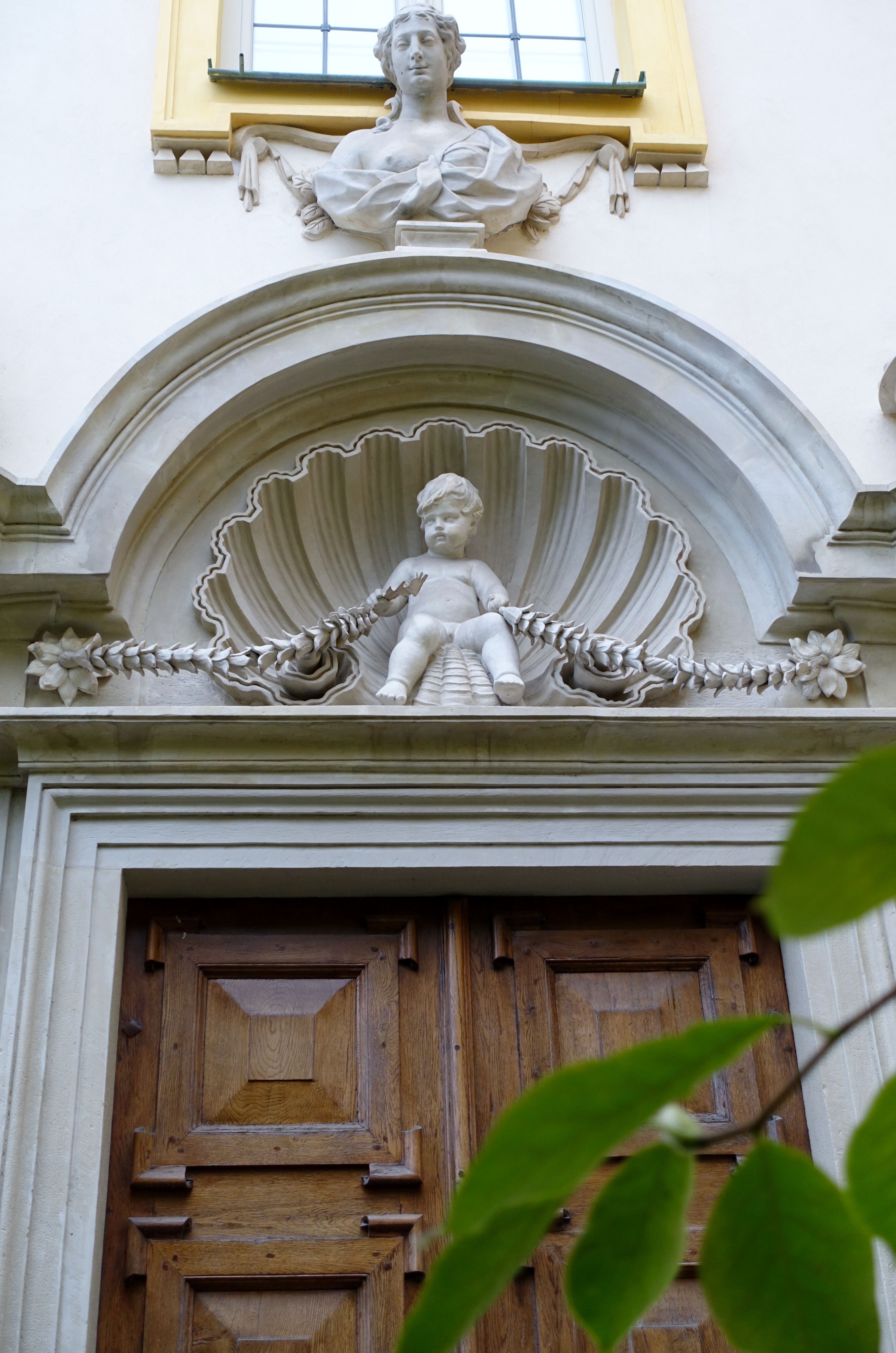 The Palace of Wilanów: the little Versailles - Warszawa | Secret World Trip Planner