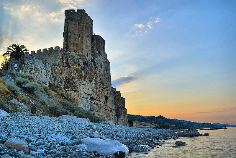 Château de Frederician Templar - Roseto Capo Spulico | Secret World Trip Planner