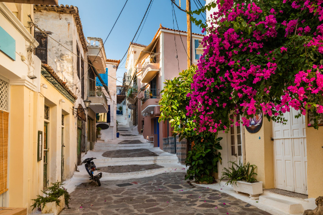 L'isola di Poros - Poros | Secret World Trip Planner