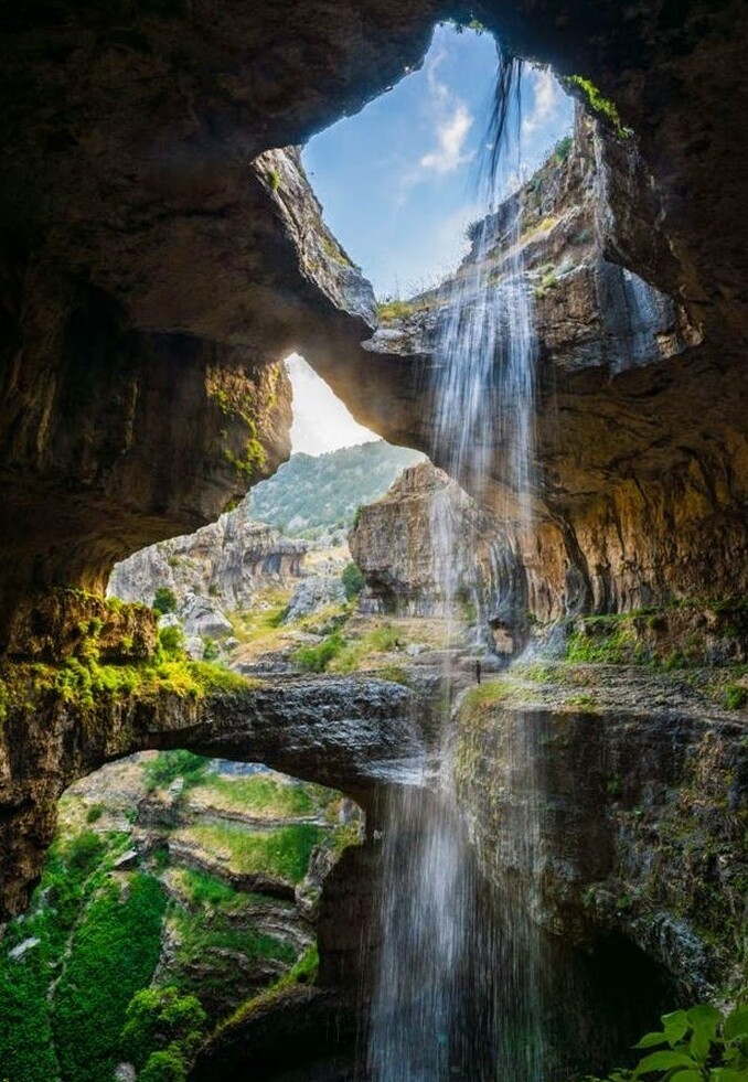 Lebanon: The Balaa gorge waterfall — Tannourine El Faouqa