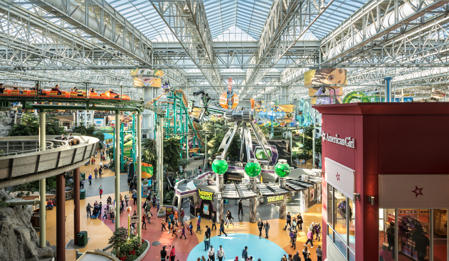 Mall of America is maybe the largest mall in in the USA — Bloomington