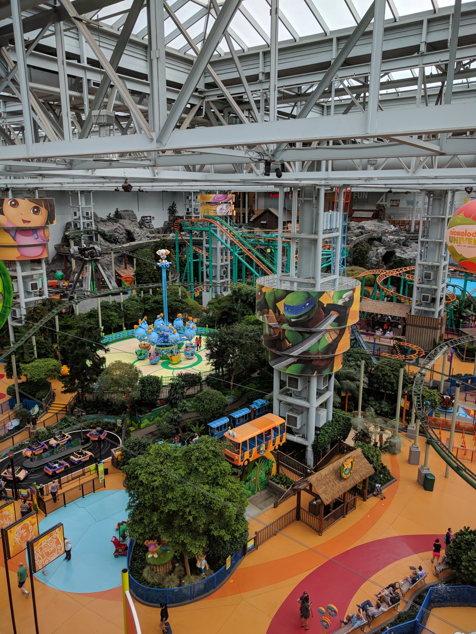 Mall of America is maybe the largest mall in in the USA - Bloomington | Secret World Trip Planner