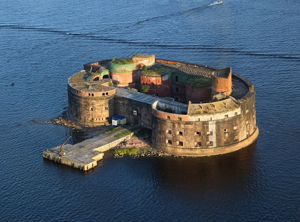 Fort Alexander in der Ostsee - Russia | Secret World Trip Planner