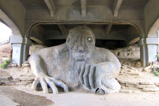 Troll di Fremont - Seattle | Secret World Trip Planner
