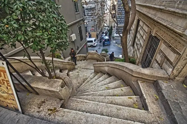 Camondo Treppe - Bankalar Cd. NO:10 | Secret World Trip Planner