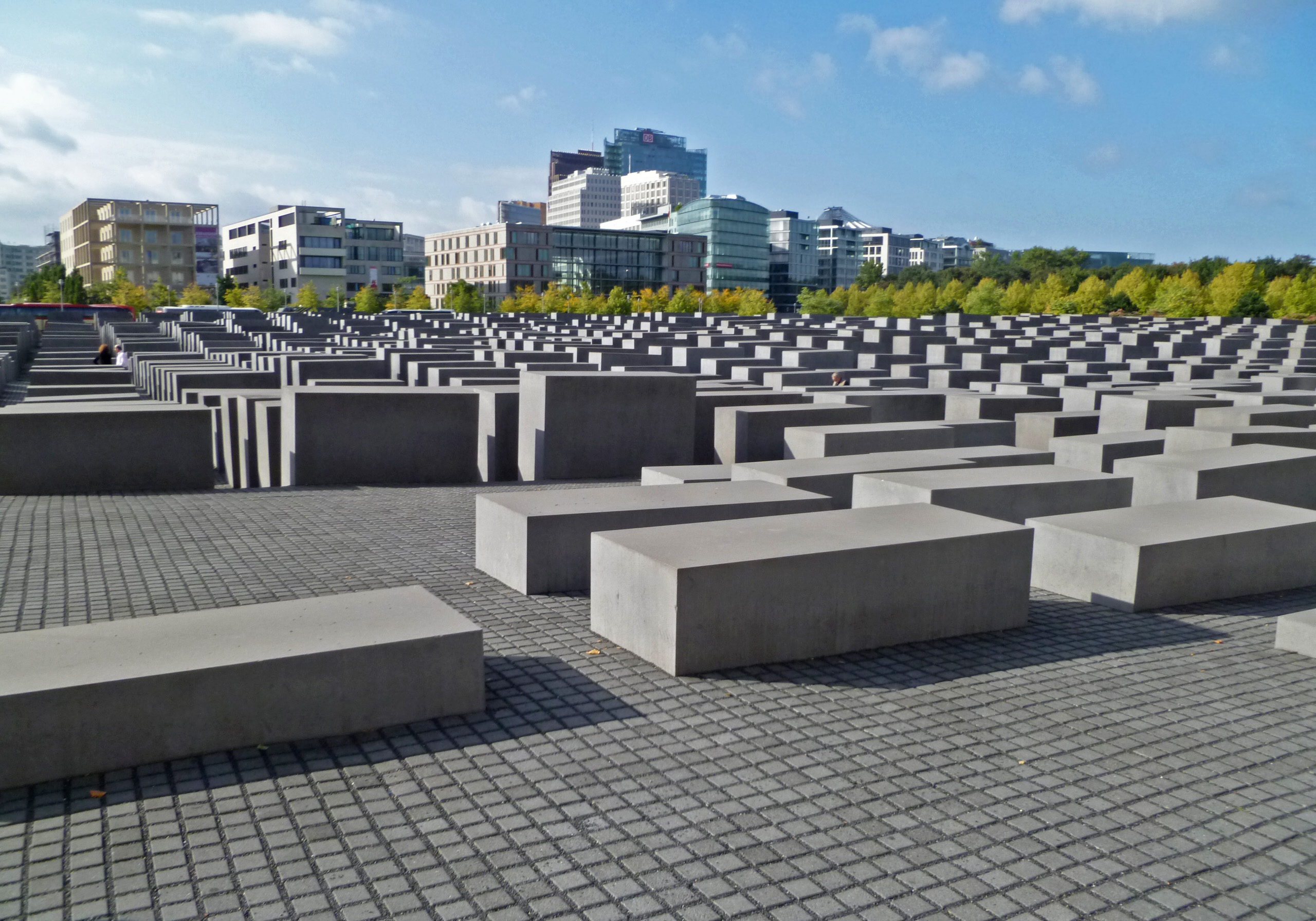 Mindesmærket for de myrdede jøder i Europa - Berlin | Secret World Trip Planner