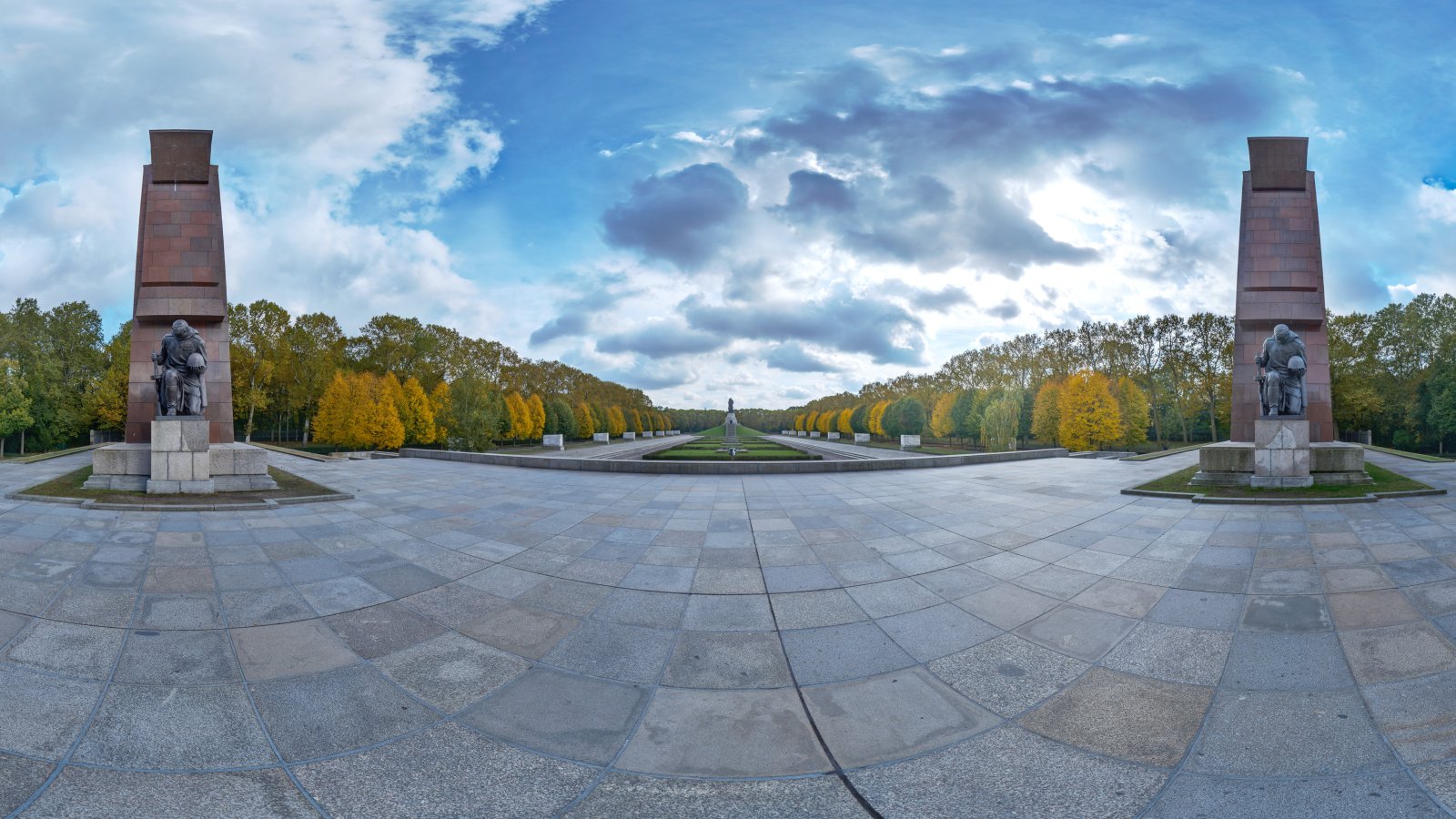 Treptower Park in Berlin - Berlin | Secret World Trip Planner