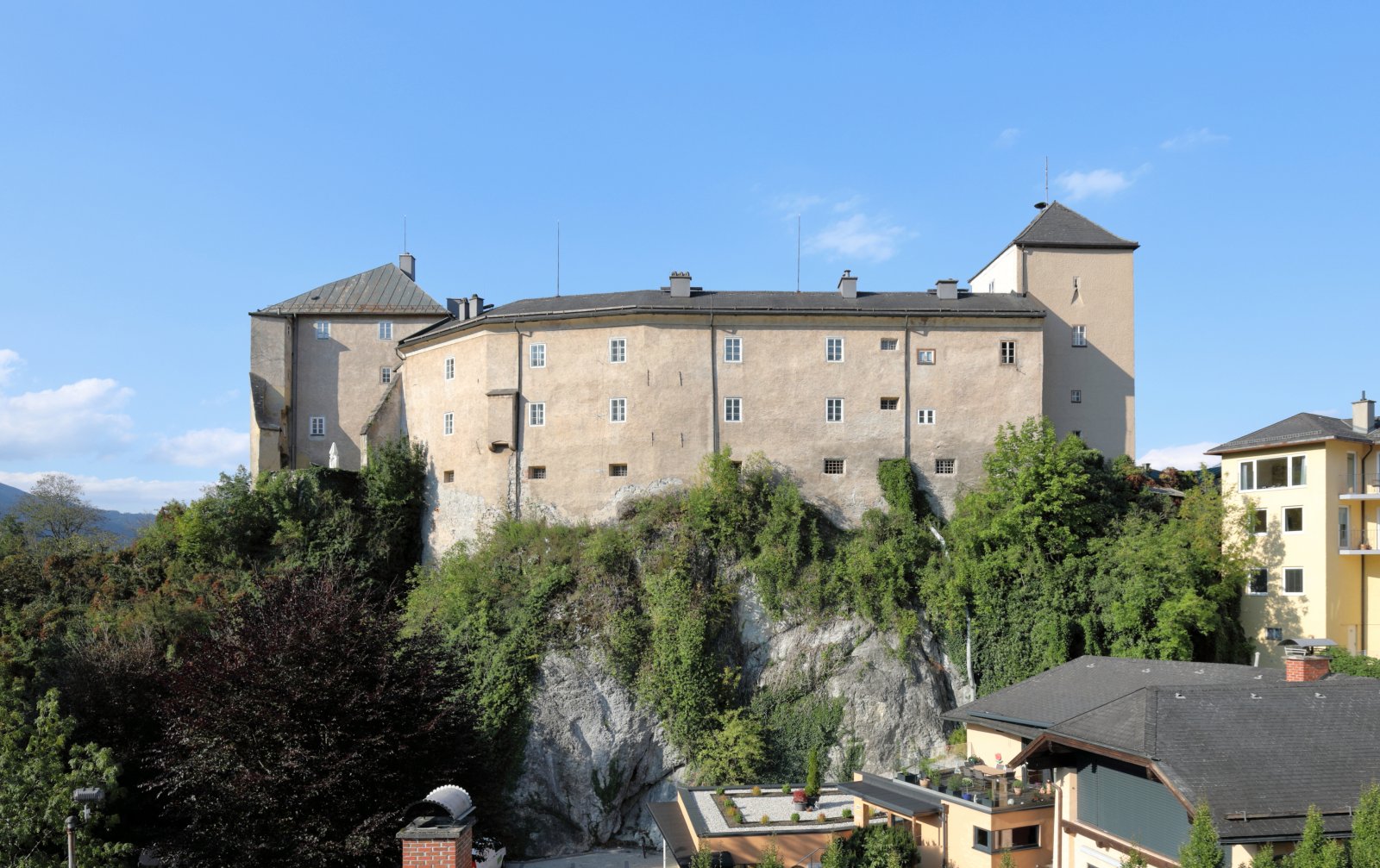 Schloss Golling - Golling an der Salzach | Secret World Trip Planner