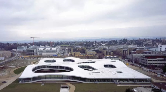 EPFL Learning Center — Ecublens