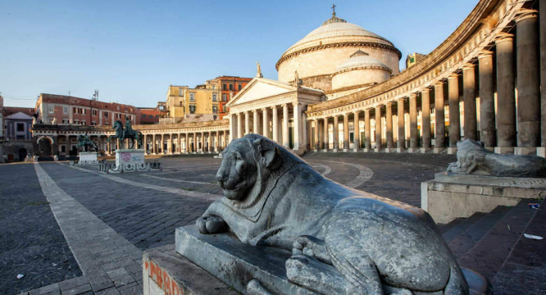 Piazza del Plebiscito  - Napoli | Secret World Trip Planner