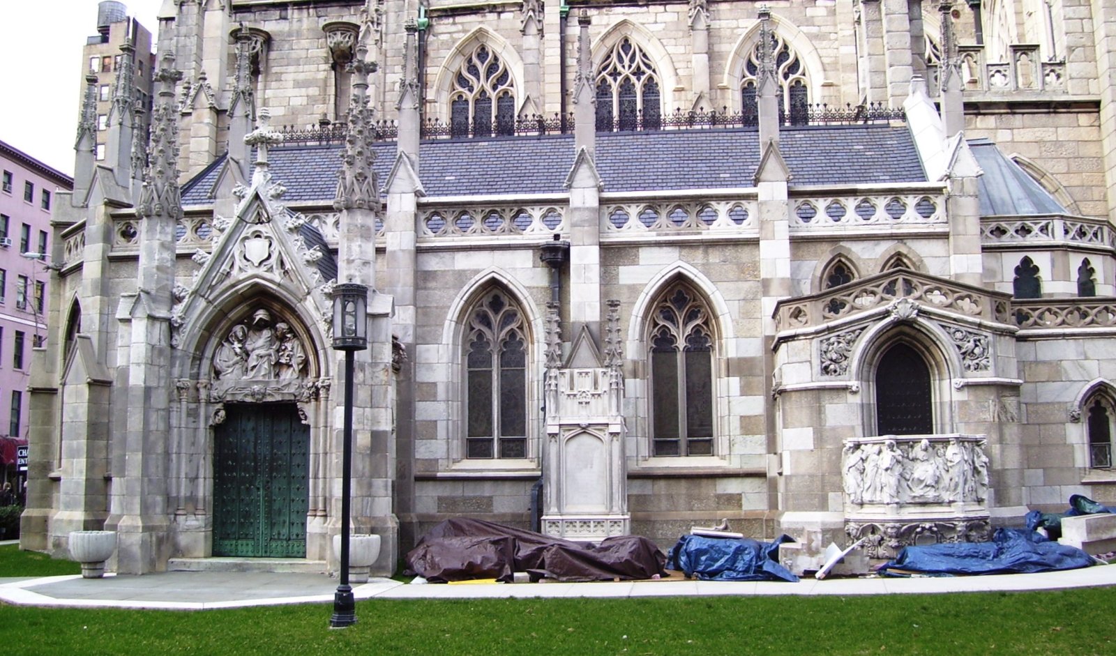Grace Church : One of the city's greatest treasures - Secret World - New York | Secret World Trip Planner